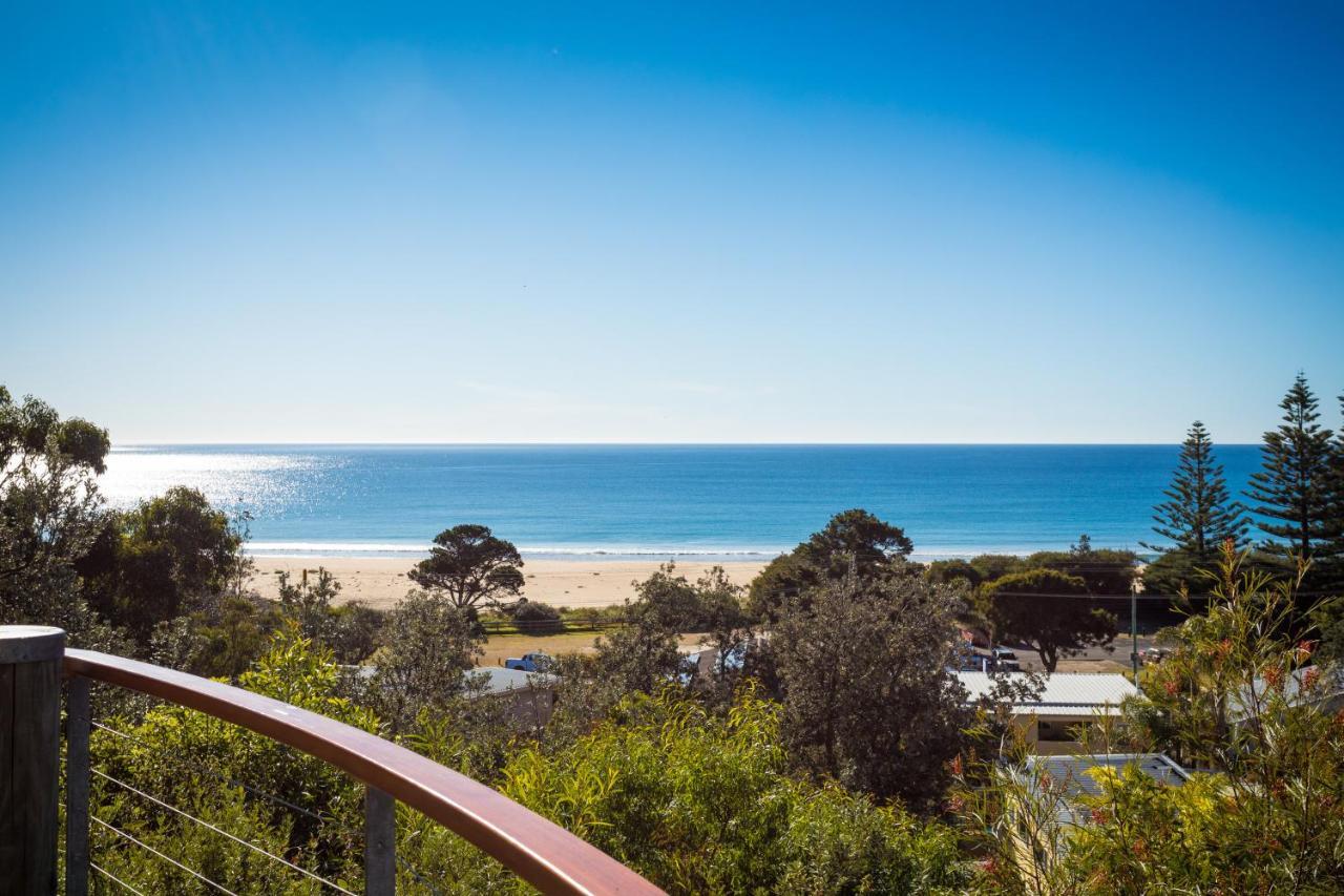 Tathra Beach House Holiday Apartments Exterior photo